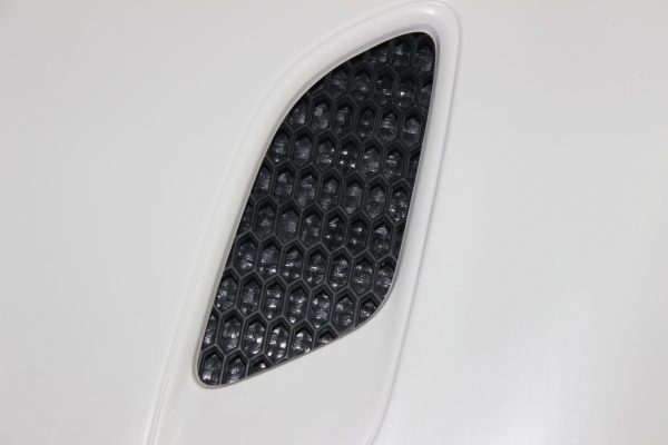 BMW-Serie-1-Capô-Desportivo-M3-5