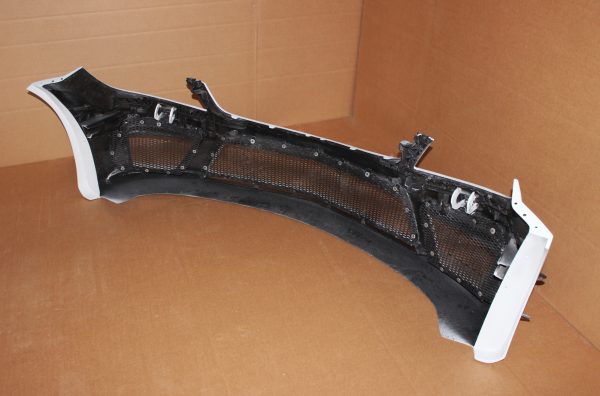 Mercedes-Benz Class C 63 AMG (2008–2015) - Para-choques Frente AMG Black Edition