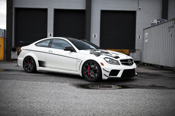 Mercedes-Benz Class C 63 AMG (2010–2016) - Kit Completo AMG Black Edition