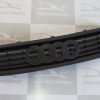 Audi-A3-8L-00-03-Grelha-com-suporte-de-emblema-1