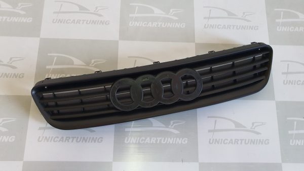 Audi-A3-8L-00-03-Grelha-com-suporte-de-emblema-1