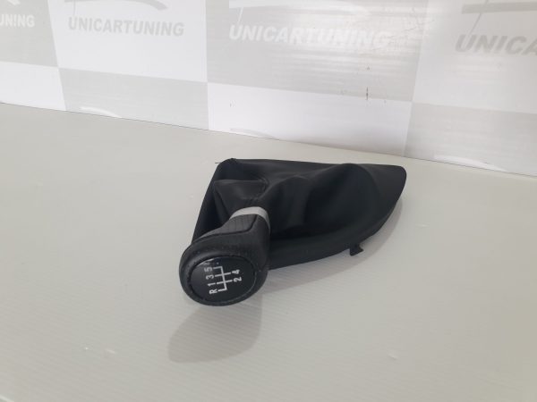 BMW-Serie-1-E81-04-11-Manete-de-Mudancas-2