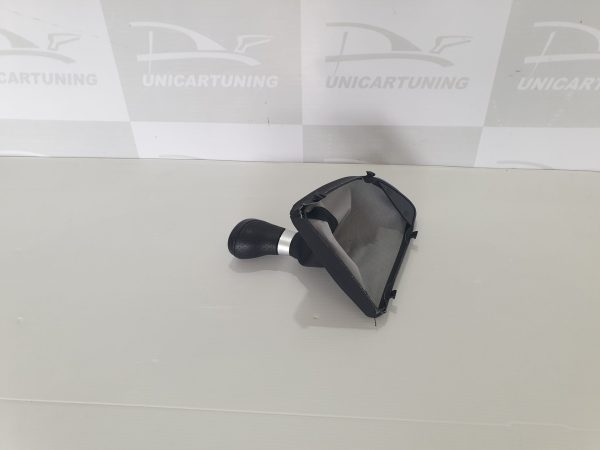 BMW-Serie-1-E81-04-11-Manete-de-Mudancas-4