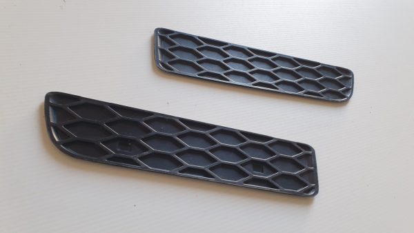 Opel-Astra-H-04-09-Grelhas-do-Para-choques-Tras-OPC-3