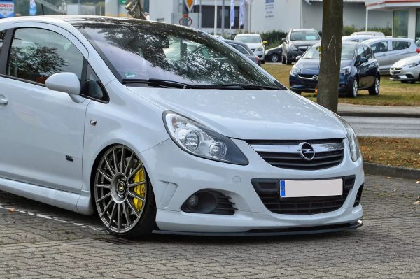 Opel Corsa D (06-11) - Conjuntos Grelhas Faróis de Nevoeiro OPC (2)