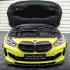 BMW 1 F40 Pack M / M135i - Carbon Fiber Engine Cover | CF-BM-1-40-M-EC2-245-P | Produto Maxton Design distribuído por Unicartuning. BMW 1 F40 Pack M / M135i - Carbon Fiber Engine Cover | CF-BM-1-40-M-EC2-245-P | Produto Maxton Design distribuído por Unicartuning.