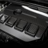 BMW 1 F40 Pack M / M135i - Carbon Fiber Engine Cover | CF-BM-1-40-M-EC2-245-P | Produto Maxton Design distribuído por Unicartuning. BMW 1 F40 Pack M / M135i - Carbon Fiber Engine Cover | CF-BM-1-40-M-EC2-245-P | Produto Maxton Design distribuído por Unicartuning.