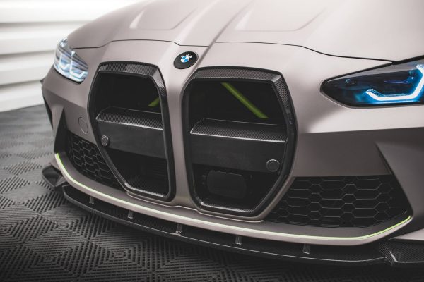 BMW M4 G82 / G82 (facelift) / M440i / 4 Pack M G22 / G22 (facelift) - Carbon Fiber Grelha frontal | CF-BM-4-G82-M-G1-245V-P+ACC | Produto Maxton Design distribuído por Unicartuning. BMW M4 G82 / G82 (facelift) / M440i / 4 Pack M G22 / G22 (facelift) - Carbon Fiber Grelha frontal | CF-BM-4-G82-M-G1-245V-P+ACC | Produto Maxton Design distribuído por Unicartuning.