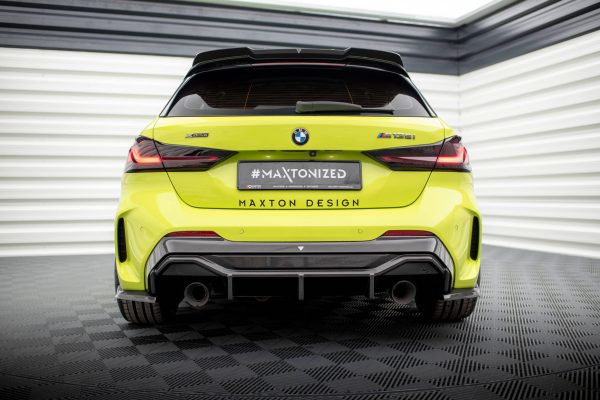 BMW 1 F40 Pack M/ M135i - Carbon Fiber Difusor traseiro V.2 | CF-BM-1-40-M-RS1O_O-245-P | Produto Maxton Design distribuído por Unicartuning. BMW 1 F40 Pack M/ M135i - Carbon Fiber Difusor traseiro V.2 | CF-BM-1-40-M-RS1O_O-245-P | Produto Maxton Design distribuído por Unicartuning.