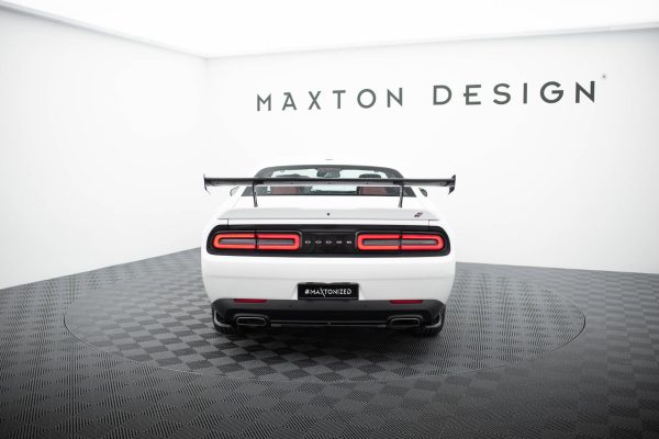 Dodge Challenger Mk3 - Aileron traseiro em carbono | CF-DO-CHL-3-INT-245-P | Produto Maxton Design distribuído por Unicartuning. Dodge Challenger Mk3 - Aileron traseiro em carbono | CF-DO-CHL-3-INT-245-P | Produto Maxton Design distribuído por Unicartuning.
