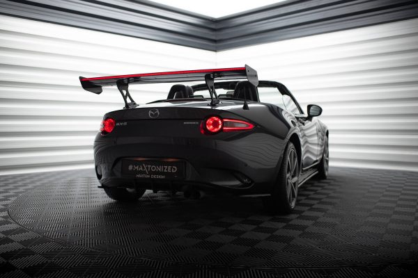 Mazda Mx-5 Nd (mk4) - Aileron traseiro em carbono JDM Style + LED | CF-MA-MX5-4-WING5-JDM-245-P+LED | Produto Maxton Design distribuído por Unicartuning. Mazda Mx-5 Nd (mk4) - Aileron traseiro em carbono JDM Style + LED | CF-MA-MX5-4-WING5-JDM-245-P+LED | Produto Maxton Design distribuído por Unicartuning.