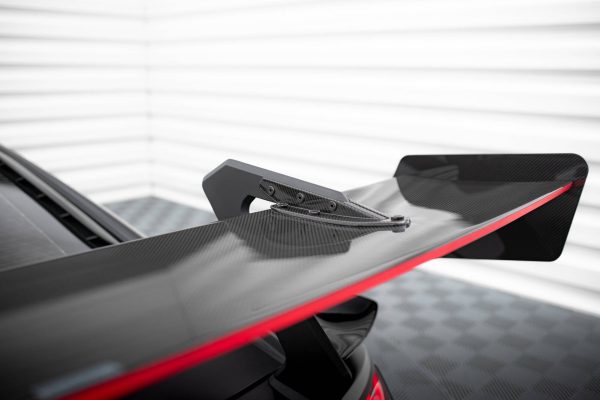Audi RS3 Sedan / Sportback 8Y - Aileron traseiro em carbono + LED | CF-AU-R8-2F-WING4-245-P+LED | Produto Maxton Design distribuído por Unicartuning. Audi RS3 Sedan / Sportback 8Y - Aileron traseiro em carbono + LED | CF-AU-R8-2F-WING4-245-P+LED | Produto Maxton Design distribuído por Unicartuning.