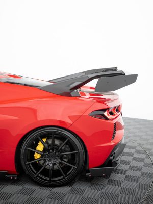 Dodge Challenger Mk3 - Aileron traseiro em carbono + LED | CF-CH-CO-C8-INT-245-P+LED | Produto Maxton Design distribuído por Unicartuning.