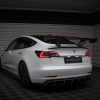 Tesla Model 3 - Aileron traseiro em carbono + LED