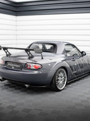 Mazda Mx5 Hardtop Nc(mk3) - Aileron traseiro em carbono | CF-MA-MX5-3-WING5-245-P | Produto Maxton Design distribuído por Unicartuning. Mazda Mx5 Hardtop Nc(mk3) - Aileron traseiro em carbono | CF-MA-MX5-3-WING5-245-P | Produto Maxton Design distribuído por Unicartuning.