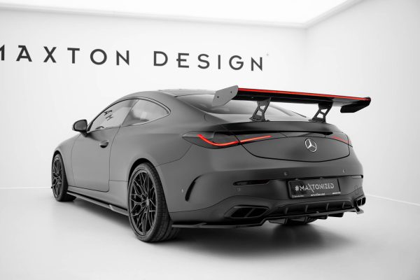 Mercedes-AMG CLE 53 C236 - Aileron traseiro em carbono V.2 + LED | CF-ME-CLE-236-WING5-245-P-2+LED | Produto Maxton Design distribuído por Unicartuning. Mercedes-AMG CLE 53 C236 - Aileron traseiro em carbono V.2 + LED | CF-ME-CLE-236-WING5-245-P-2+LED | Produto Maxton Design distribuído por Unicartuning.