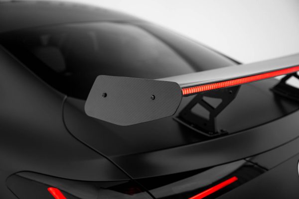 Mercedes-AMG CLE 53 C236 - Aileron traseiro em carbono V.2 + LED | CF-ME-CLE-236-WING5-245-P-2+LED | Produto Maxton Design distribuído por Unicartuning. Mercedes-AMG CLE 53 C236 - Aileron traseiro em carbono V.2 + LED | CF-ME-CLE-236-WING5-245-P-2+LED | Produto Maxton Design distribuído por Unicartuning.