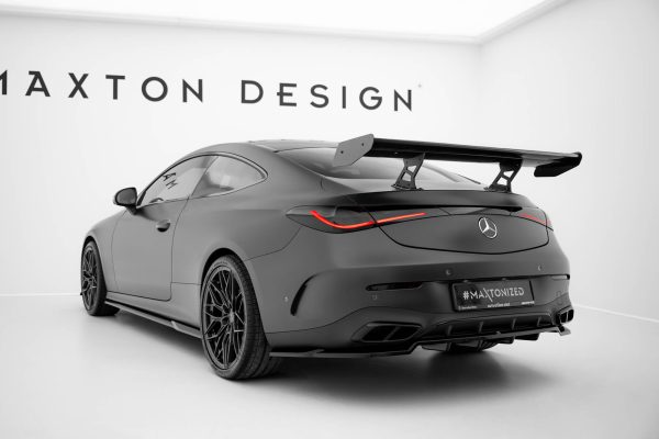 Mercedes-AMG CLE 53 C236 - Aileron traseiro em carbono V.2 | CF-ME-CLE-236-WING5-245-P-2 | Produto Maxton Design distribuído por Unicartuning. Mercedes-AMG CLE 53 C236 - Aileron traseiro em carbono V.2 | CF-ME-CLE-236-WING5-245-P-2 | Produto Maxton Design distribuído por Unicartuning.
