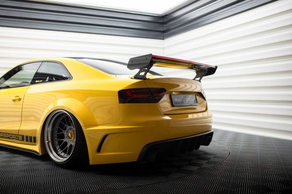 Audi A5 Coupé 8T - Aileron traseiro em carbono com suportes + LED | CF-AU-A5-1-WING5-EXT-245-P+LED | Produto Maxton Design distribuído por Unicartuning. Audi A5 Coupé 8T - Aileron traseiro em carbono com suportes + LED | CF-AU-A5-1-WING5-EXT-245-P+LED | Produto Maxton Design distribuído por Unicartuning.