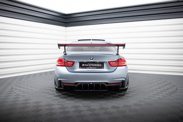 BMW 4 F32 / 4 F32 Pack M Coupé - Aileron traseiro em carbono com suportes + LED | CF-BM-4-F32-WING5-EXT-245-P+LED | Produto Maxton Design distribuído por Unicartuning.