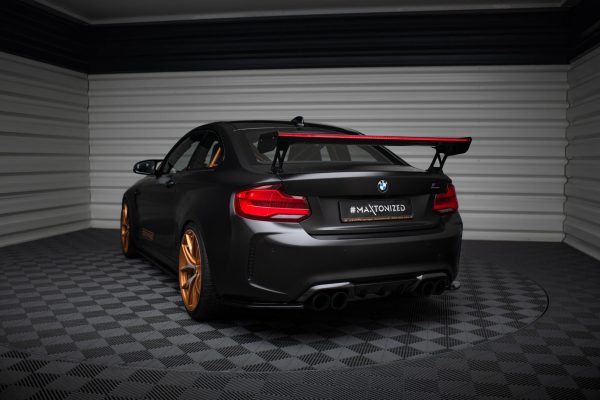 BMW M2 F87 / 2 / 2 Pack M F22 - Aileron traseiro em carbono com suportes + LED | CF-BM-M2-F87-WING5-EXT-245-P+LED | Produto Maxton Design distribuído por Unicartuning. BMW M2 F87 / 2 / 2 Pack M F22 - Aileron traseiro em carbono com suportes + LED | CF-BM-M2-F87-WING5-EXT-245-P+LED | Produto Maxton Design distribuído por Unicartuning.