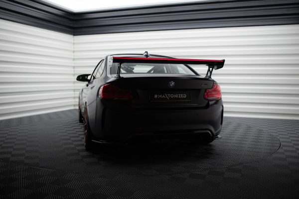BMW M2 F87 / 2 / 2 Pack M F22 - Aileron traseiro em carbono com suportes + LED | CF-BM-M2-F87-WING5-EXT-245-P+LED | Produto Maxton Design distribuído por Unicartuning. BMW M2 F87 / 2 / 2 Pack M F22 - Aileron traseiro em carbono com suportes + LED | CF-BM-M2-F87-WING5-EXT-245-P+LED | Produto Maxton Design distribuído por Unicartuning.