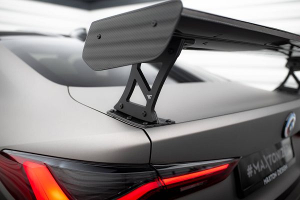 BMW M4 G82 / G82 (facelift) / M440i / 4 Pack M G22 / G22 (facelift) - Aileron traseiro em carbono com suportes + LED | CF-BM-4-G82-M-WING5-EXT-245-P+LED | Produto Maxton Design distribuído por Unicartuning. BMW M4 G82 / G82 (facelift) / M440i / 4 Pack M G22 / G22 (facelift) - Aileron traseiro em carbono com suportes + LED | CF-BM-4-G82-M-WING5-EXT-245-P+LED | Produto Maxton Design distribuído por Unicartuning.