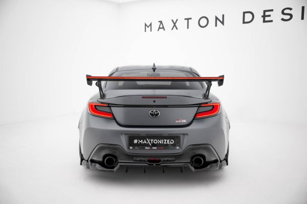 Toyota GR86 / Subaru BRZ Mk2 - Aileron traseiro em carbono com suportes + LED | CF-TO-GR86-1-WING5-EXT-245-P+LED | Produto Maxton Design distribuído por Unicartuning. Toyota GR86 / Subaru BRZ Mk2 - Aileron traseiro em carbono com suportes + LED | CF-TO-GR86-1-WING5-EXT-245-P+LED | Produto Maxton Design distribuído por Unicartuning.