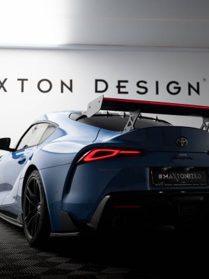 Toyota Supra Mk5 - Aileron traseiro em carbono com suportes + LED | CF-TO-SU-5-WING5-EXT-245-P+LED | Produto Maxton Design distribuído por Unicartuning.