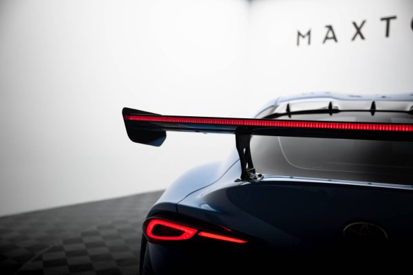 Toyota Supra Mk5 - Aileron traseiro em carbono com suportes + LED | CF-TO-SU-5-WING5-EXT-245-P+LED | Produto Maxton Design distribuído por Unicartuning. Toyota Supra Mk5 - Aileron traseiro em carbono com suportes + LED | CF-TO-SU-5-WING5-EXT-245-P+LED | Produto Maxton Design distribuído por Unicartuning.