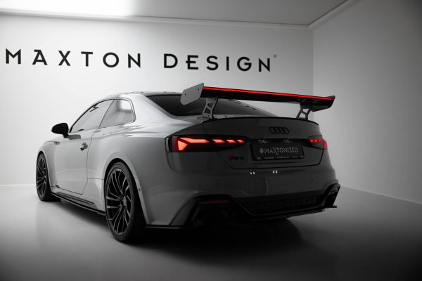 Audi A5 / A5 S-Line / S5 / RS5 Coupé F5 / F5 (facelift) - Aileron traseiro em carbono V.2 + LED | CF-AU-S5-2F-C-WING5-EXT-245-P+LED-2 | Produto Maxton Design distribuído por Unicartuning.