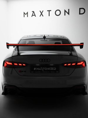 Audi A5 / A5 S-Line / S5 / RS5 Coupé F5 / F5 (facelift) - Aileron traseiro em carbono V.2 + LED | CF-AU-S5-2F-C-WING5-EXT-245-P+LED-2 | Produto Maxton Design distribuído por Unicartuning.