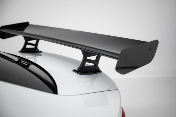 Audi A3 / A3 S-Line / S3 / RS3 Sedan 8V / 8V (facelift) - Aileron traseiro em carbono com suportes | CF-AU-S3-8V-S-WING5-INT-245-P | Produto Maxton Design distribuído por Unicartuning.