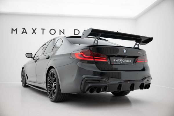 BMW 7 Pack M G11 (facelift) - Aileron traseiro em carbono com suportes | CF-BM-5-G30-MPACK-WING5-INT-245-P-1 | Produto Maxton Design distribuído por Unicartuning. BMW 7 Pack M G11 (facelift) - Aileron traseiro em carbono com suportes | CF-BM-5-G30-MPACK-WING5-INT-245-P-1 | Produto Maxton Design distribuído por Unicartuning.