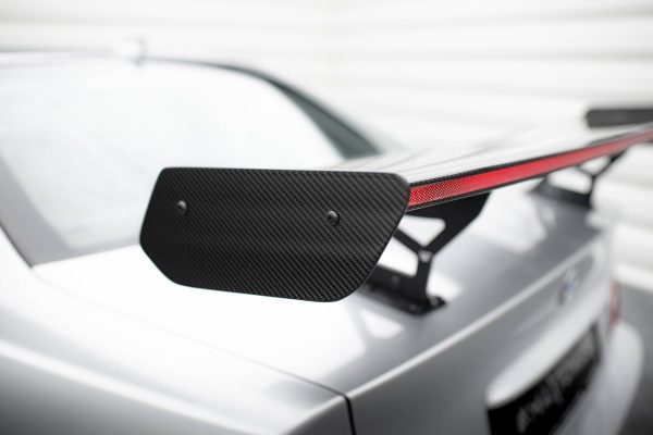 BMW 3 / M3 Coupé E92 - Aileron traseiro em carbono com suportes + LED | CF-BM-3-46-C-WING5-INT-245-P+LED | Produto Maxton Design distribuído por Unicartuning. BMW 3 / M3 Coupé E92 - Aileron traseiro em carbono com suportes + LED | CF-BM-3-46-C-WING5-INT-245-P+LED | Produto Maxton Design distribuído por Unicartuning.