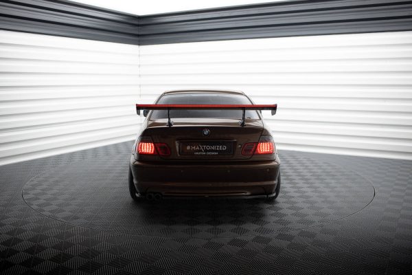 BMW 3 / M3 Coupé E92 - Aileron traseiro em carbono com suportes + LED | CF-BM-3-46-C-WING5-INT-245-P+LED | Produto Maxton Design distribuído por Unicartuning. BMW 3 / M3 Coupé E92 - Aileron traseiro em carbono com suportes + LED | CF-BM-3-46-C-WING5-INT-245-P+LED | Produto Maxton Design distribuído por Unicartuning.