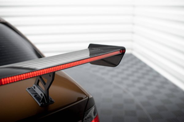 BMW 3 / M3 Coupé E92 - Aileron traseiro em carbono com suportes + LED | CF-BM-3-46-C-WING5-INT-245-P+LED | Produto Maxton Design distribuído por Unicartuning. BMW 3 / M3 Coupé E92 - Aileron traseiro em carbono com suportes + LED | CF-BM-3-46-C-WING5-INT-245-P+LED | Produto Maxton Design distribuído por Unicartuning.