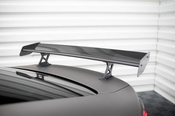 BMW 5 / M5 Sedan G30 / F90 - Aileron traseiro em carbono com suportes + LED | CF-BM-4-G82-M-WING5-INT-245-P+LED | Produto Maxton Design distribuído por Unicartuning. BMW 5 / M5 Sedan G30 / F90 - Aileron traseiro em carbono com suportes + LED | CF-BM-4-G82-M-WING5-INT-245-P+LED | Produto Maxton Design distribuído por Unicartuning.