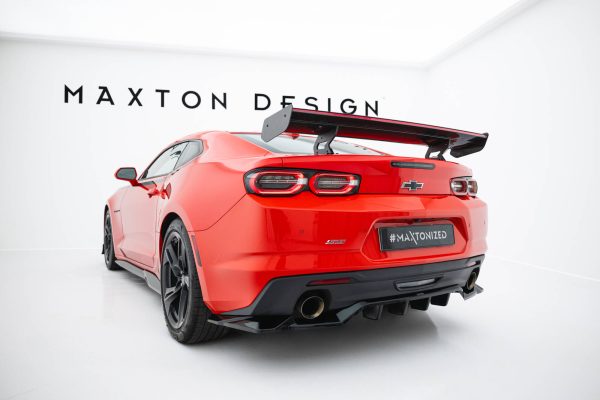 Chevrolet Corvette Stingray / Grand Sport C7 - Aileron traseiro em carbono com suportes + LED | CF-CH-CA-6F-SS-WING5-INT-245-P+LED | Produto Maxton Design distribuído por Unicartuning. Chevrolet Corvette Stingray / Grand Sport C7 - Aileron traseiro em carbono com suportes + LED | CF-CH-CA-6F-SS-WING5-INT-245-P+LED | Produto Maxton Design distribuído por Unicartuning.