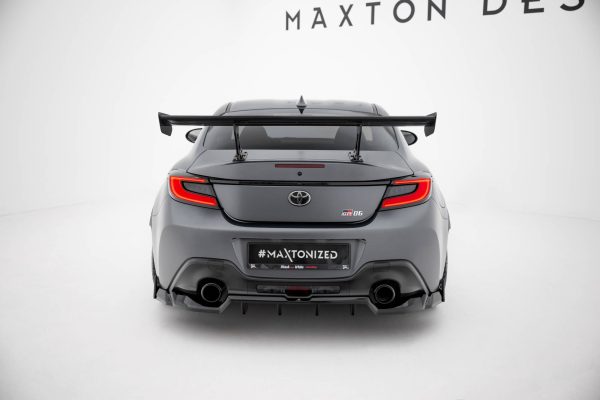 Toyota GR86 / Subaru BRZ Mk2 - Aileron traseiro em carbono com suportes | CF-TO-GR86-1-WING5-INT-245-P-1 | Produto Maxton Design distribuído por Unicartuning. Toyota GR86 / Subaru BRZ Mk2 - Aileron traseiro em carbono com suportes | CF-TO-GR86-1-WING5-INT-245-P-1 | Produto Maxton Design distribuído por Unicartuning.