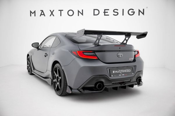 Toyota GR86 / Subaru BRZ Mk2 - Aileron traseiro em carbono com suportes | CF-TO-GR86-1-WING5-INT-245-P-1 | Produto Maxton Design distribuído por Unicartuning. Toyota GR86 / Subaru BRZ Mk2 - Aileron traseiro em carbono com suportes | CF-TO-GR86-1-WING5-INT-245-P-1 | Produto Maxton Design distribuído por Unicartuning.