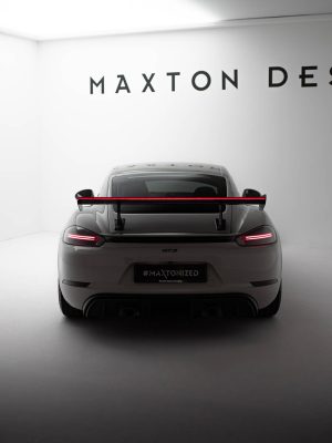 Porsche 718 Cayman 982c - Aileron traseiro em carbono com suportes V.1 + LED | CF-PO-CA-718-GTS-WING5-INT-245-P+LED-1 | Produto Maxton Design distribuído por Unicartuning.