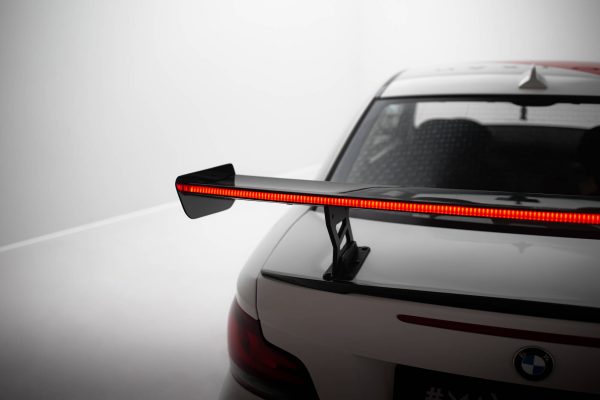 BMW 1 M E82 - Aileron traseiro em carbono com suportes V.2 + LED | CF-BM-1-82-M-WING5-INT-245-P-2+LED | Produto Maxton Design distribuído por Unicartuning. BMW 1 M E82 - Aileron traseiro em carbono com suportes V.2 + LED | CF-BM-1-82-M-WING5-INT-245-P-2+LED | Produto Maxton Design distribuído por Unicartuning.
