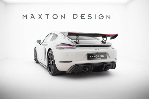 Porsche 718 Cayman 982c - Aileron traseiro em carbono com suportes V.2 + LED | CF-PO-CA-718-GTS-WING5-INT-245-P+LED-2 | Produto Maxton Design distribuído por Unicartuning.