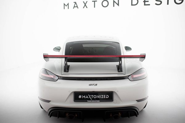 Porsche 718 Cayman 982c - Aileron traseiro em carbono com suportes V.2 + LED | CF-PO-CA-718-GTS-WING5-INT-245-P+LED-2 | Produto Maxton Design distribuído por Unicartuning.