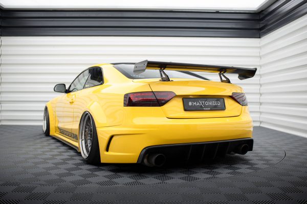 Audi R8 Mk2 - Aileron traseiro em carbono | CF-AU-A5-1-WING5-UPP-245-P | Produto Maxton Design distribuído por Unicartuning. Audi R8 Mk2 - Aileron traseiro em carbono | CF-AU-A5-1-WING5-UPP-245-P | Produto Maxton Design distribuído por Unicartuning.