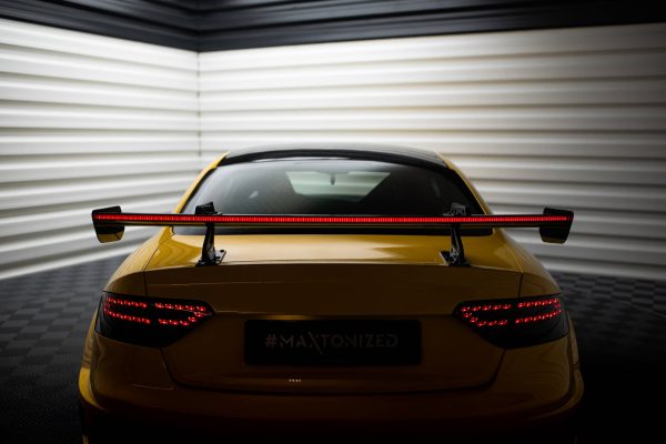 Audi A5 Coupé 8T - Aileron traseiro em carbono + LED | CF-AU-A5-1-WING5-UPP-245-P+LED | Produto Maxton Design distribuído por Unicartuning. Audi A5 Coupé 8T - Aileron traseiro em carbono + LED | CF-AU-A5-1-WING5-UPP-245-P+LED | Produto Maxton Design distribuído por Unicartuning.
