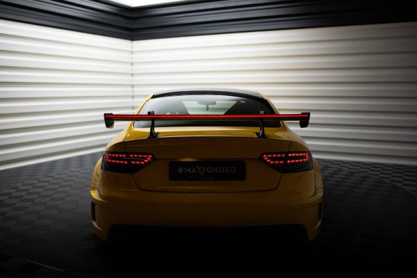 Audi A5 Coupé 8T - Aileron traseiro em carbono + LED | CF-AU-A5-1-WING5-UPP-245-P+LED | Produto Maxton Design distribuído por Unicartuning. Audi A5 Coupé 8T - Aileron traseiro em carbono + LED | CF-AU-A5-1-WING5-UPP-245-P+LED | Produto Maxton Design distribuído por Unicartuning.
