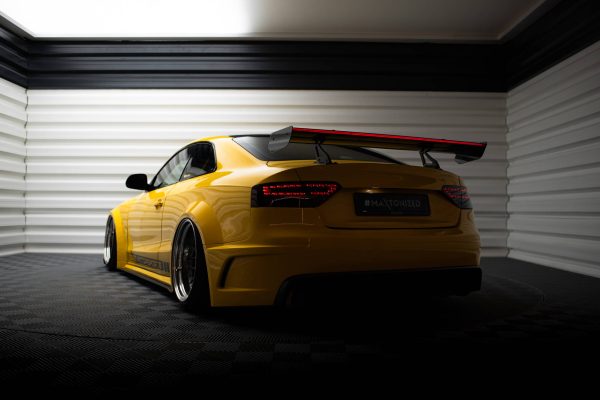 Audi A5 Coupé 8T - Aileron traseiro em carbono + LED | CF-AU-A5-1-WING5-UPP-245-P+LED | Produto Maxton Design distribuído por Unicartuning. Audi A5 Coupé 8T - Aileron traseiro em carbono + LED | CF-AU-A5-1-WING5-UPP-245-P+LED | Produto Maxton Design distribuído por Unicartuning.