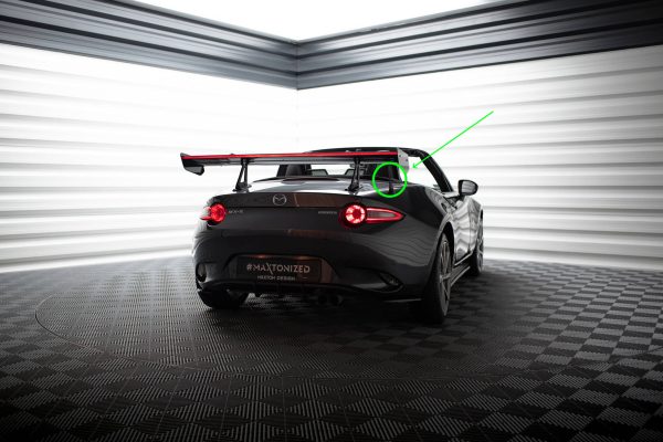 Mercedes-AMG GT C C190 (facelift) - Aileron traseiro em carbono + LED | CF-MA-MX5-4-WING5-UPP-245-P+LED | Produto Maxton Design distribuído por Unicartuning. Mercedes-AMG GT C C190 (facelift) - Aileron traseiro em carbono + LED | CF-MA-MX5-4-WING5-UPP-245-P+LED | Produto Maxton Design distribuído por Unicartuning.